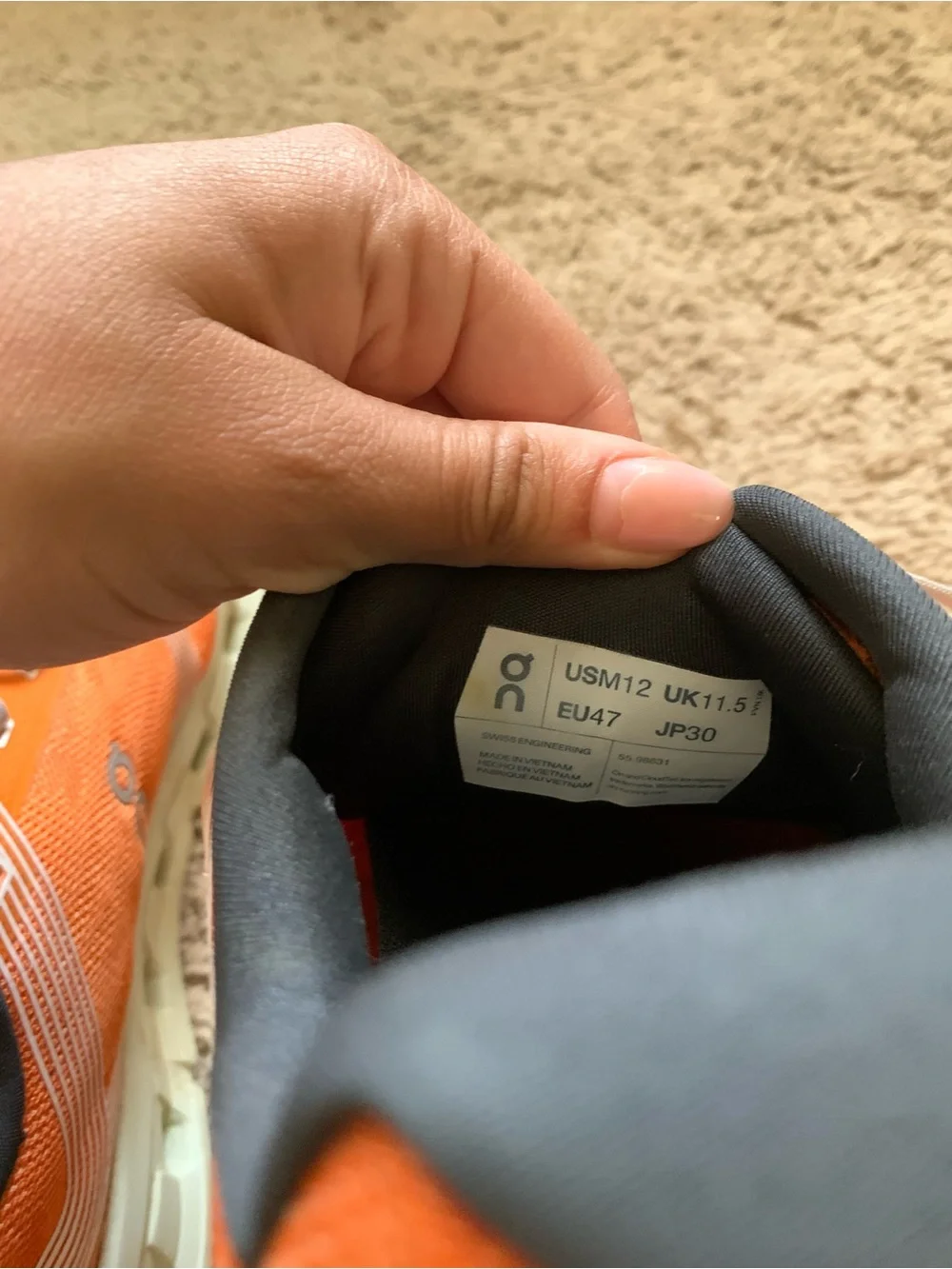 On Cloud Couldgo Men’s Orange and Cream Lightweight Sneakers